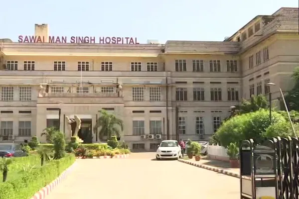 Our clinic near SMS Hospital Jaipur